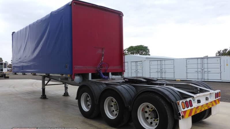
2008 Krueger Prairie Wagon A Trailer full									