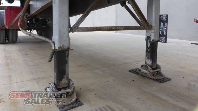 
2008 Krueger Prairie Wagon A Trailer full									