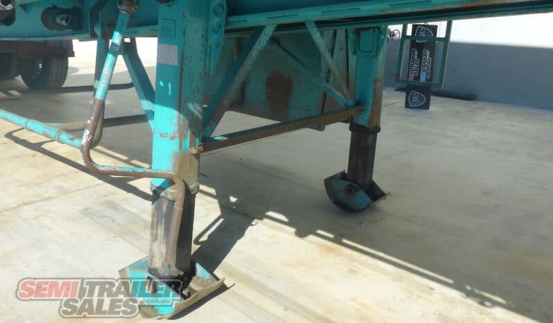 
								1997 Freighter 12 Pallet Curtainsider A Trailer full									