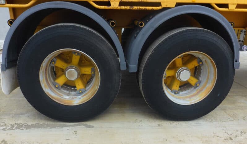 
								2005 HVM 32FT Bogie FLAT TOP full									