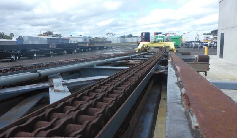 
								2013 J Smith & Sons Hook Lift Trailer full									