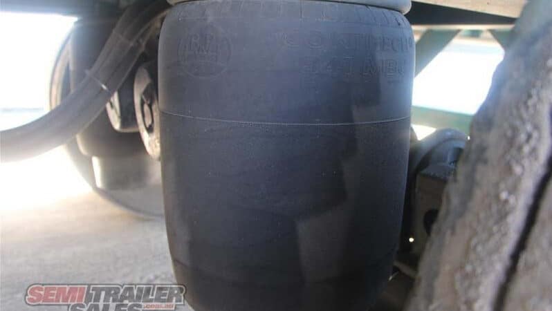 
								2004 Barker 53FT Bogie Axle Skel full									