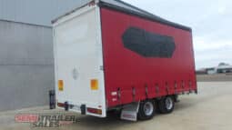 
										2005 TAG-A-Long Dual Axle Curtainsider Trailer full									