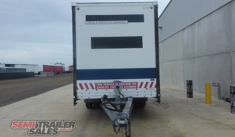 
								2005 TAG-A-Long Dual Axle Curtainsider Trailer full									