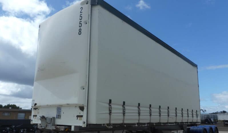 
								2001 Vawdrey 12 Pallet Curtainsider Rollback A Trailer full									