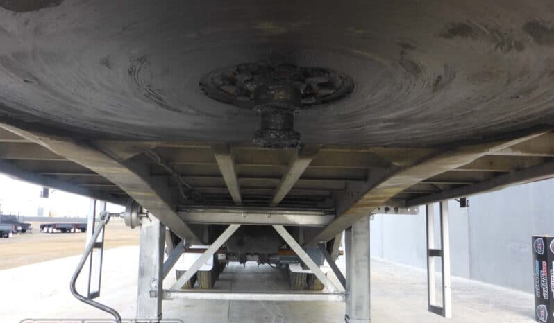 
								2008 Maxitrans Quad Axle Chain Driven FLOOR Curtainsider full									