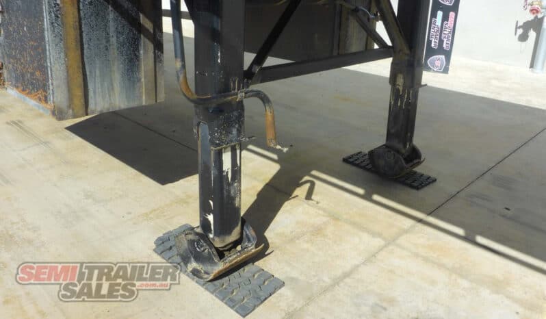 
								2004 Krueger 40FT FLAT TOP With Fassi Hydraulic Crane full									