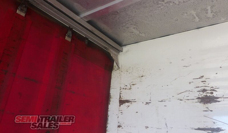 
								2011 Nixon Curtainsider PIG Trailer full									