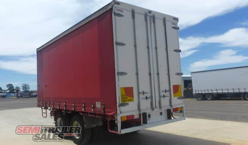 
								2011 Nixon Curtainsider PIG Trailer full									