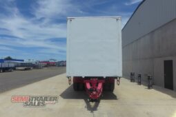 
										2011 Nixon Curtainsider PIG Trailer full									