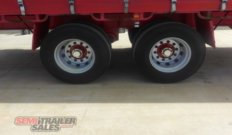 
								2011 Nixon Curtainsider PIG Trailer full									