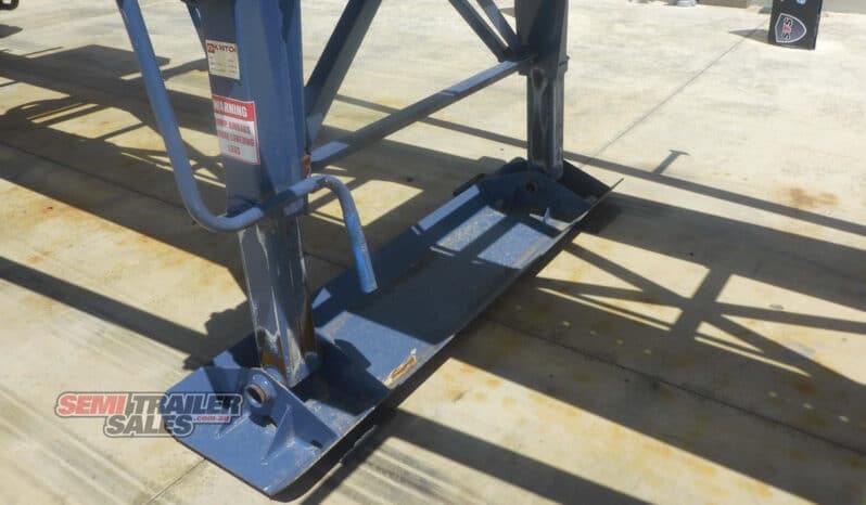 
								2021 Moore Hook Lift BIN Trailer (stat Write Off) full									