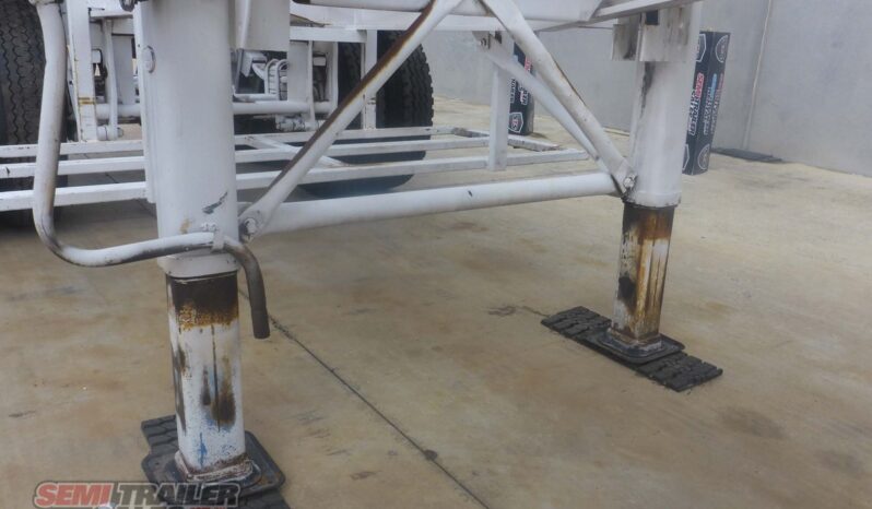 
								1978 Freighter 20FT Skel full									