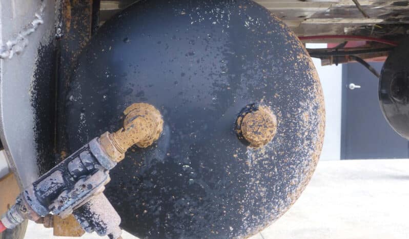 
								2001 Byford Stainless Steel Tanker full									