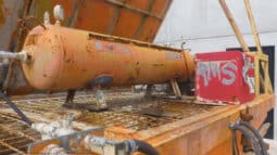 
										1980 Abeson Lime Spreader DOG Trailer full									