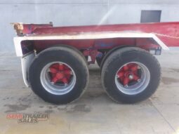 
										1990 Krueger 20FT Skel full									