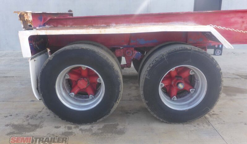 
								1990 Krueger 20FT Skel full									