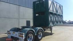 
										2009 Dickinson Stock Crate A Trailer full									