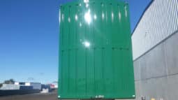 
										2009 Dickinson Stock Crate A Trailer full									