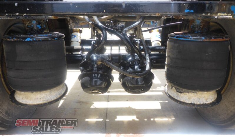 
								2006 Haulmaster Hook Lift DOG Trailer full									