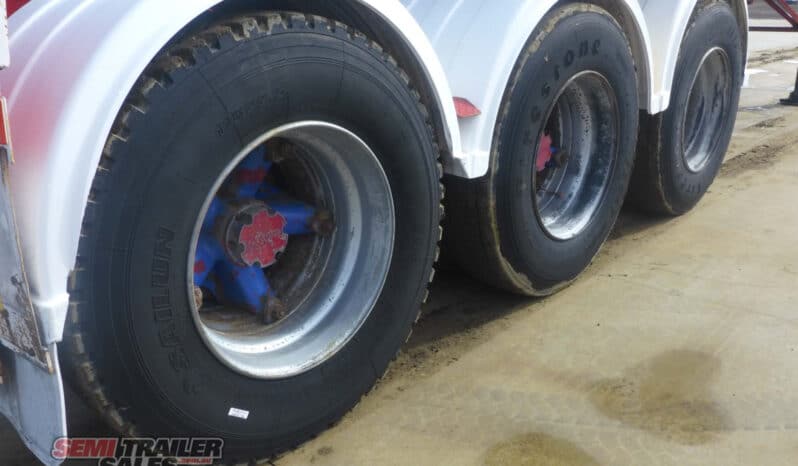 
								1989 Krueger 20FT Retractable Tipping Skel With Container BI full									