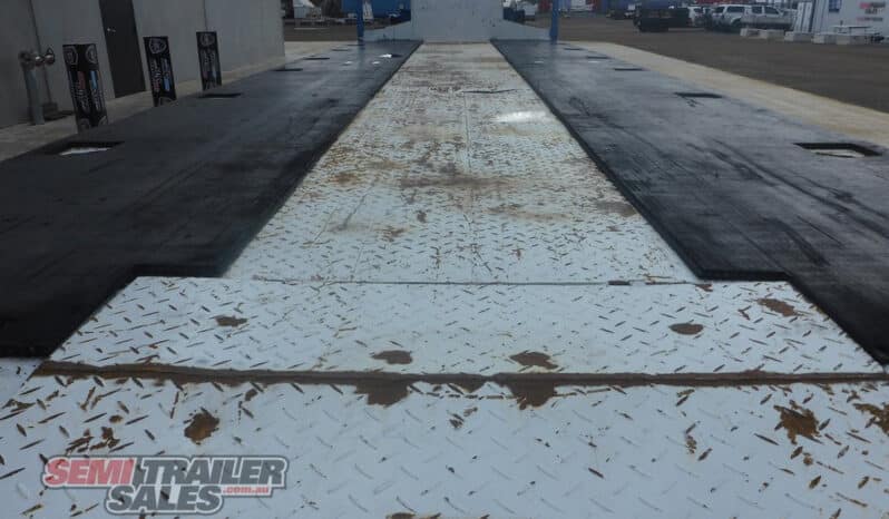 
								2016 AAA Dropdeck With Ramps AND Manual Outriggers full									