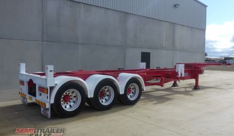 
								2011 Maxitrans 40FT Dropdeck Skel Road Train Lead full									