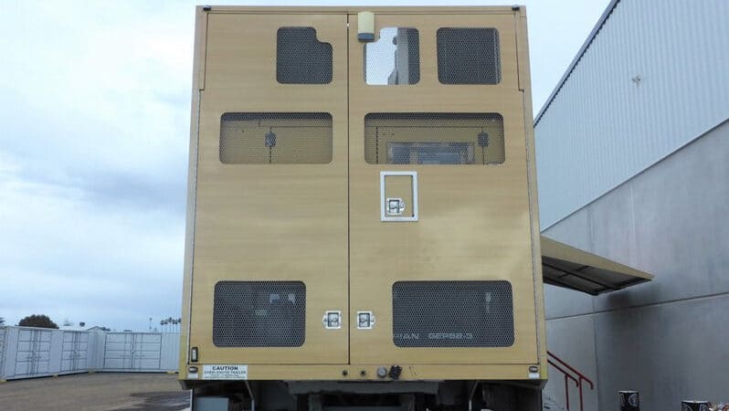 
								2012 SVM 48FT Mobile Kitchen Trailer full									