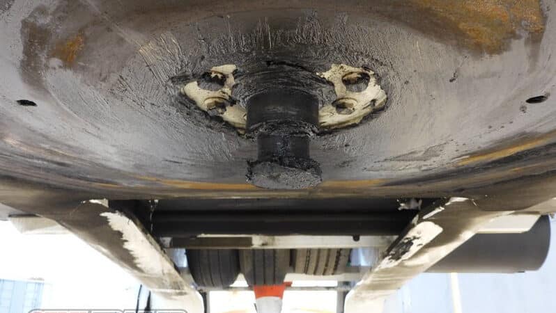 
								2011 Stoodley 43.5FT TRI Axle FLOAT LOW Loader With BI-Fold full									