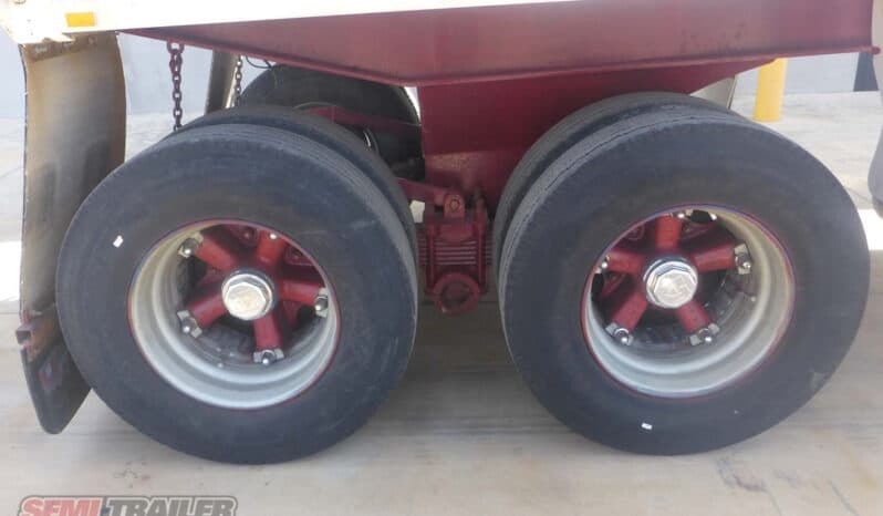 
								1991 White Bogie Tipper full									