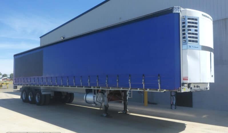 
								2005 Vawdrey 24 Pallet Refrigerated Curtainsider With Tailgate Loader full									