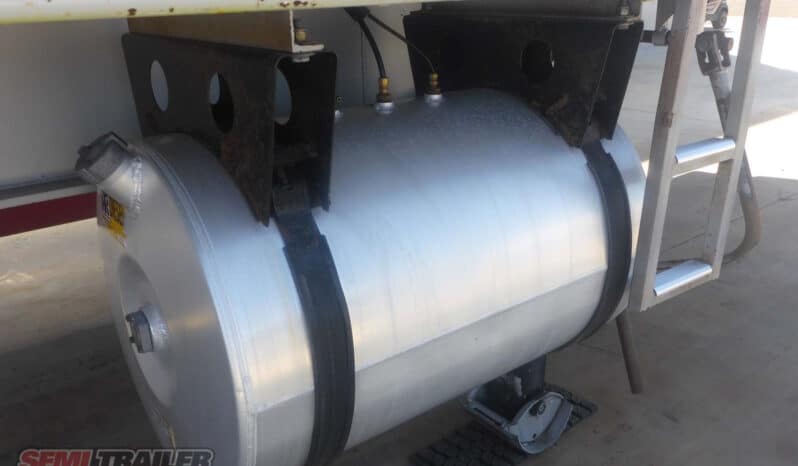 
								2005 Vawdrey 24 Pallet Refrigerated Curtainsider With Tailgate Loader full									