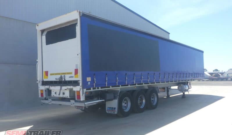 
								2005 Vawdrey 24 Pallet Refrigerated Curtainsider With Tailgate Loader full									
