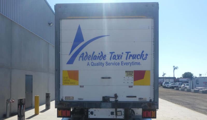 
								2004 Peki 16 Pallet Bogie Chiller Pantech full									