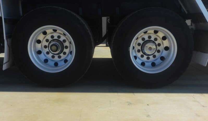 
								2004 Peki 16 Pallet Bogie Chiller Pantech full									