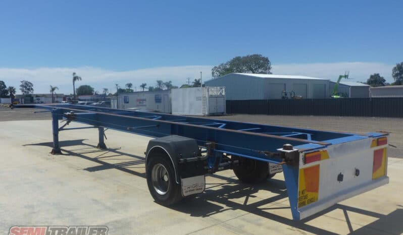 
								2007 Phenux Single Axle 40FT Skel full									