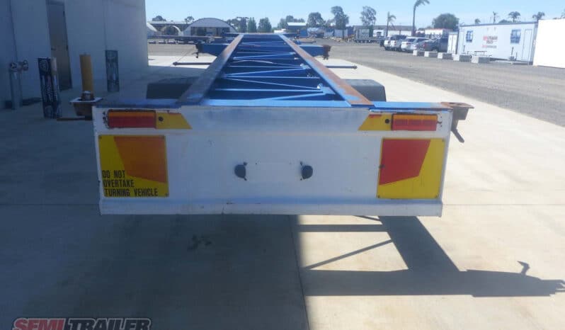 
								2007 Phenux Single Axle 40FT Skel full									