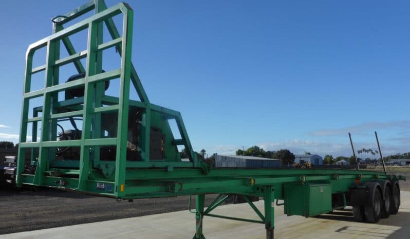 
								1983 Krueger Skid OFF FLAT TOP Trailer full									