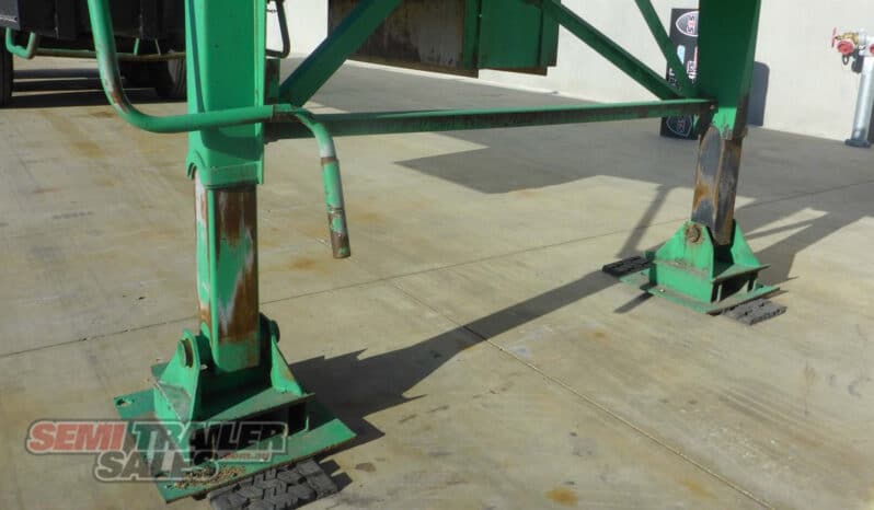 
								1983 Krueger Skid OFF FLAT TOP Trailer full									