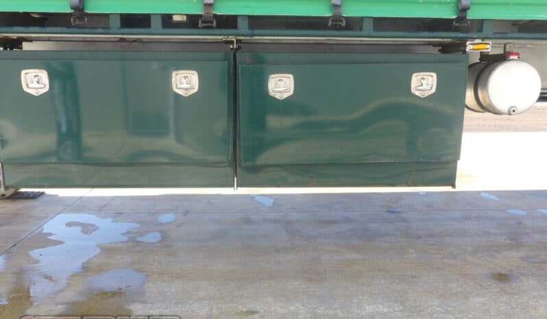 
								1999 Vawdrey 41FT Bogie Curtainsider With Rear Moffett Mount full									