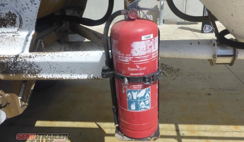 
								2007 Marshall Lethlean Bulk Tanker full									