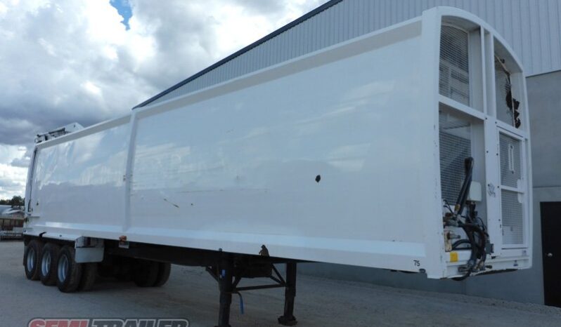 
								2001 Maxitrans Compactor Trailer full									