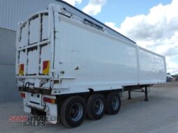 
										2001 Maxitrans Compactor Trailer full									