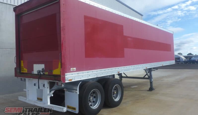 
								2005 Maxitrans 16 Pallet Bogie Pantech full									