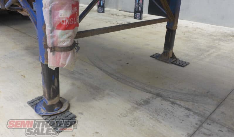 
								2008 Barker Chip BIN B Double SET Platform Tippers full									