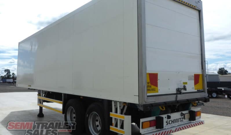 
								2010 Schmitz Cargo Bull Bogie 16 Pallet Refrigerated Pantech full									