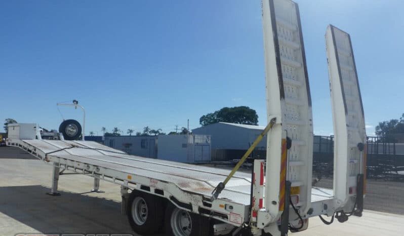 
								2004 J Smith & Sons Tandem Beavertail Plant Trailer full									