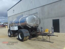
2001 Custom 4,000 Litre Aluminium DOG Tanker full									