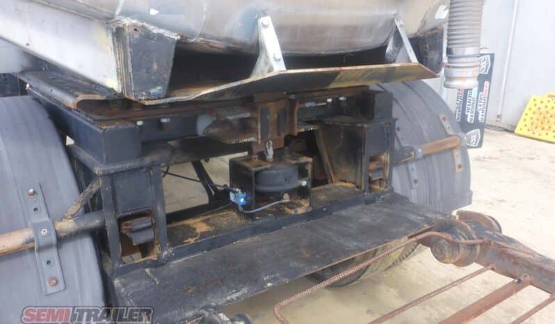 
2001 Custom 4,000 Litre Aluminium DOG Tanker full									