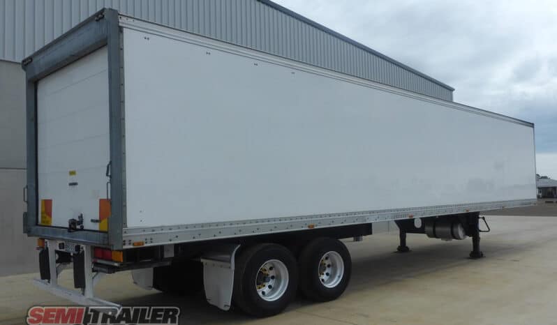 
								2006 Maxitrans Bogie Refrigerated Pantech full									